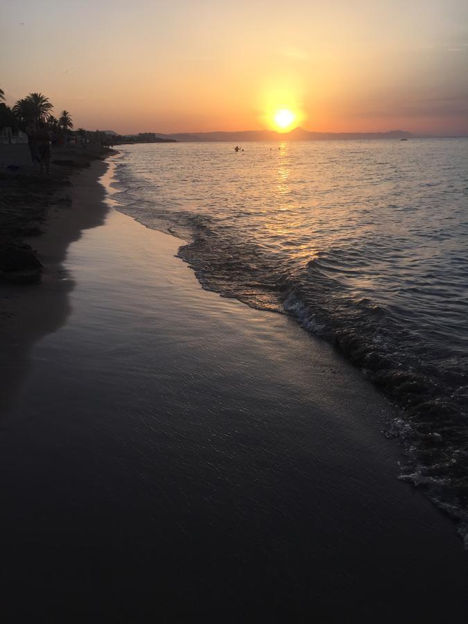 Alberca 2-Serviden Denia Luaran gambar